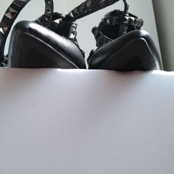 Black Pointed Toe 5 Brass Studded Strap Gladiator Style Stiletto Heels sz 7 - Picture 9 of 11